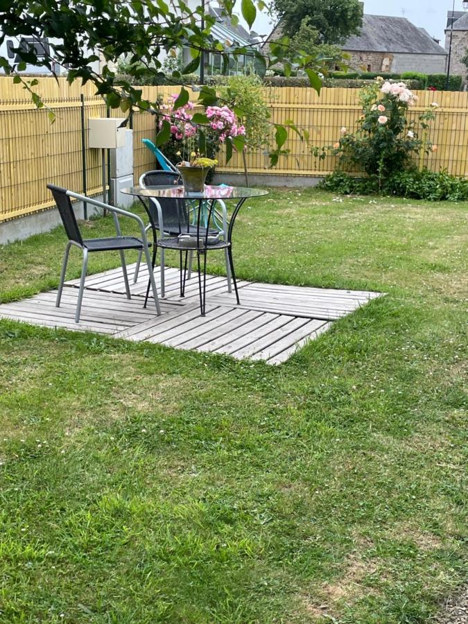 Chambre Studio Familiale La Brandonniere Courson Exterior foto